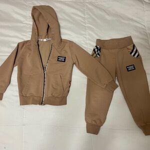 Burberry Kids Brown Jogger Set with Plaid Accents
